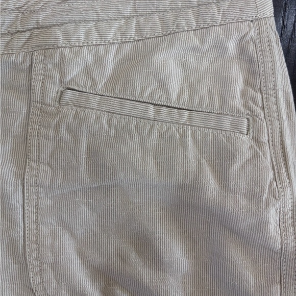 The North Face Khaki Pinstriped Linen Shorts Size 10 Regular - Picture 13 of 13